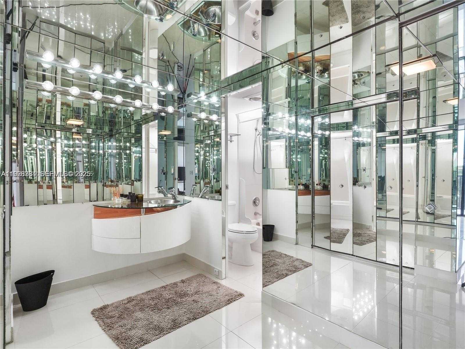 Small Image of 20379 WEST COUNTRY CLUB DR #536, Aventura Number 11