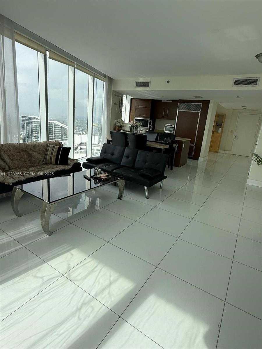 Small Image of 475 BRICKELL AVE #5707, Miami Number 28