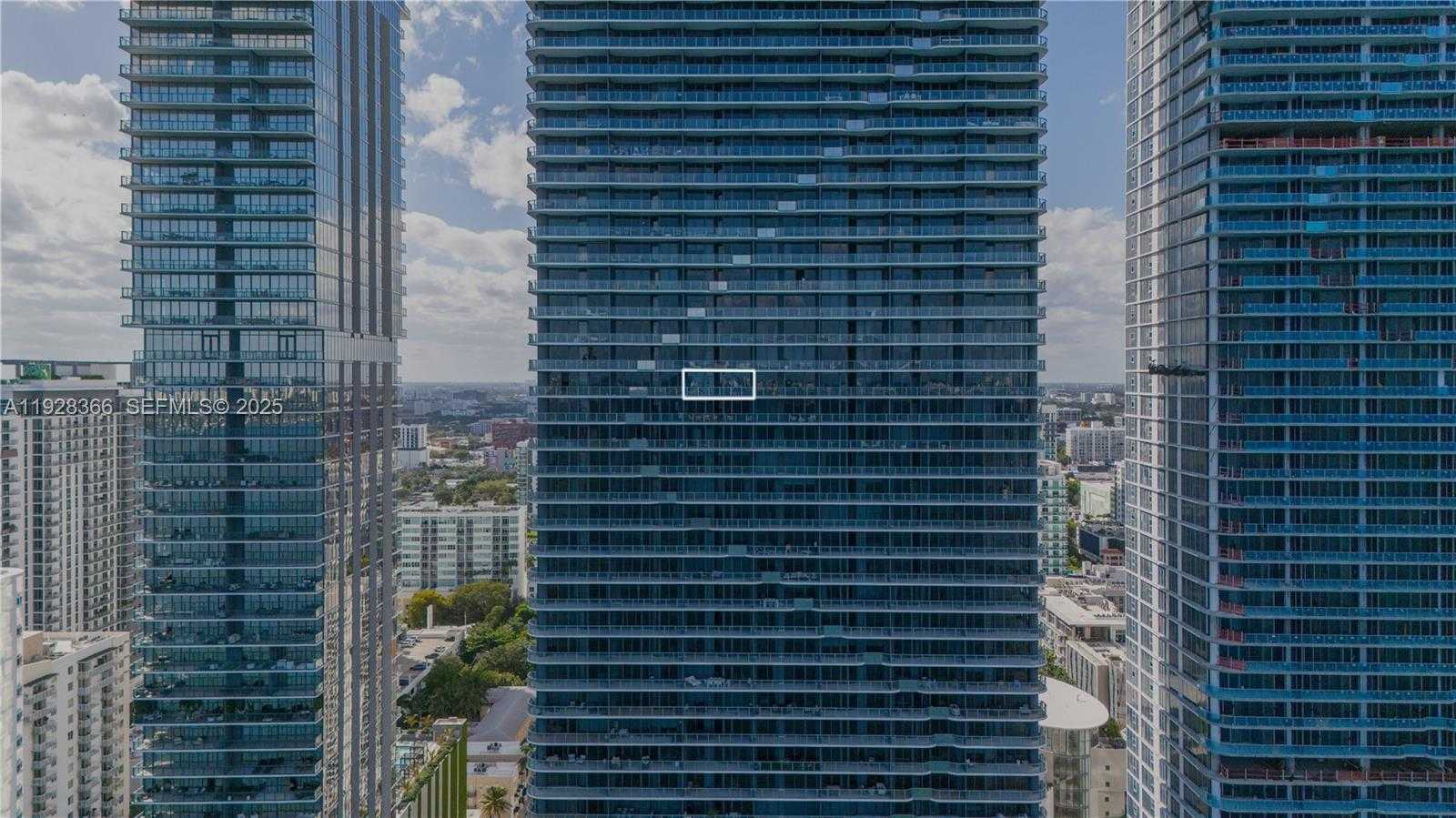 Small Image of 700 NORTH EAST 24 ST #2905, Miami Number 27