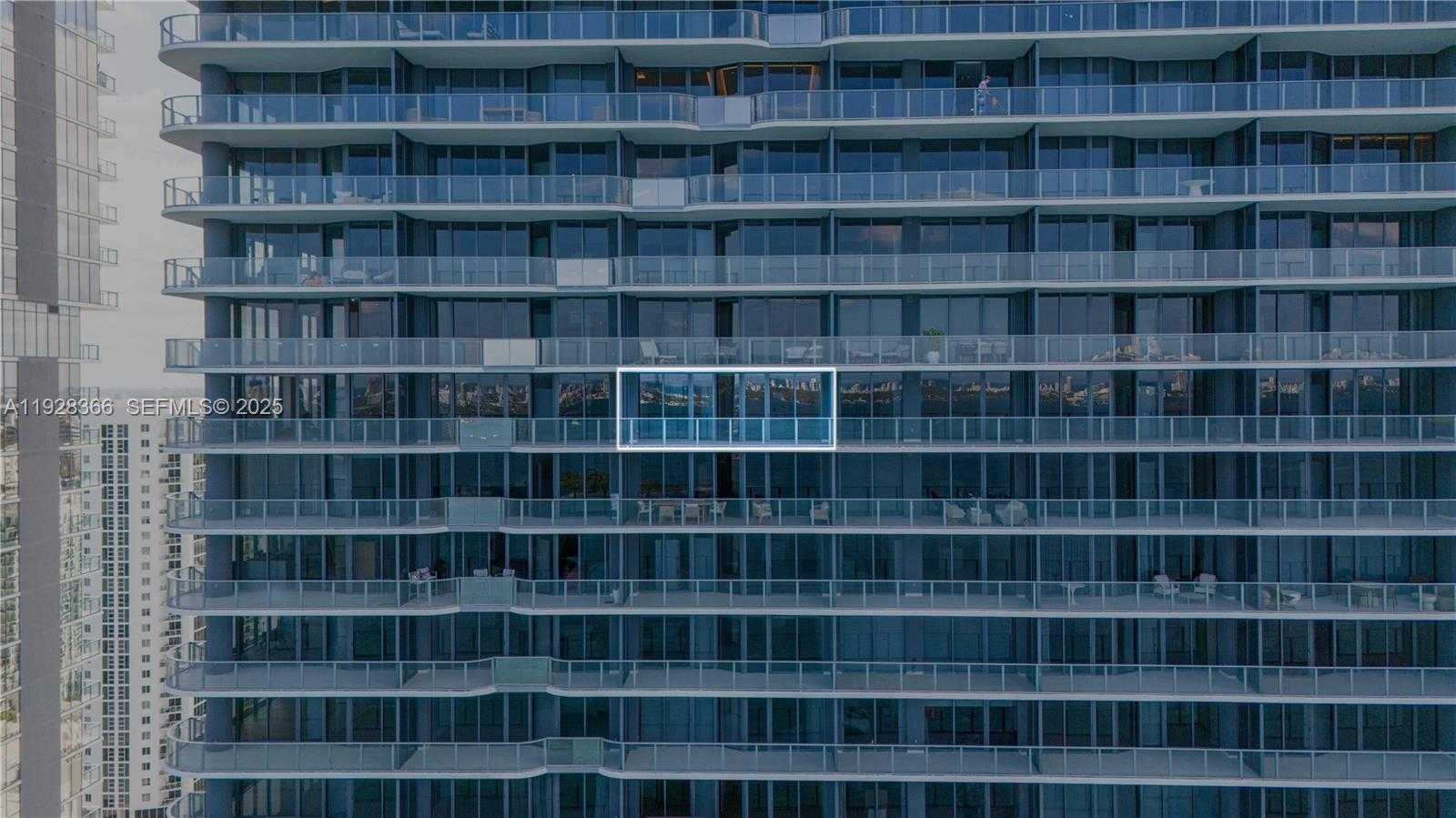 Small Image of 700 NORTH EAST 24 ST #2905, Miami Number 28