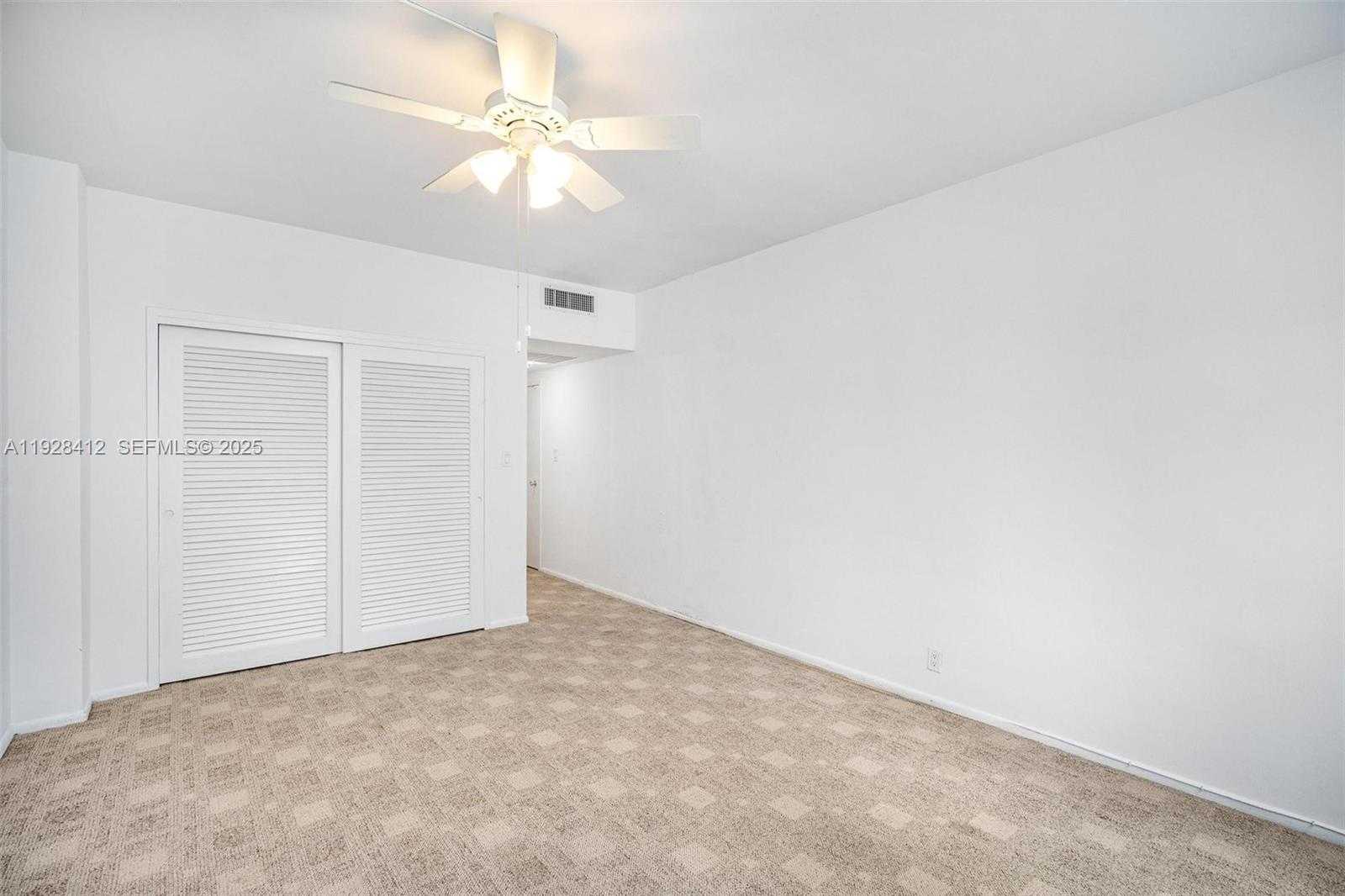 Small Image of 4747 COLLINS AVE #207, Miami Beach Number 9