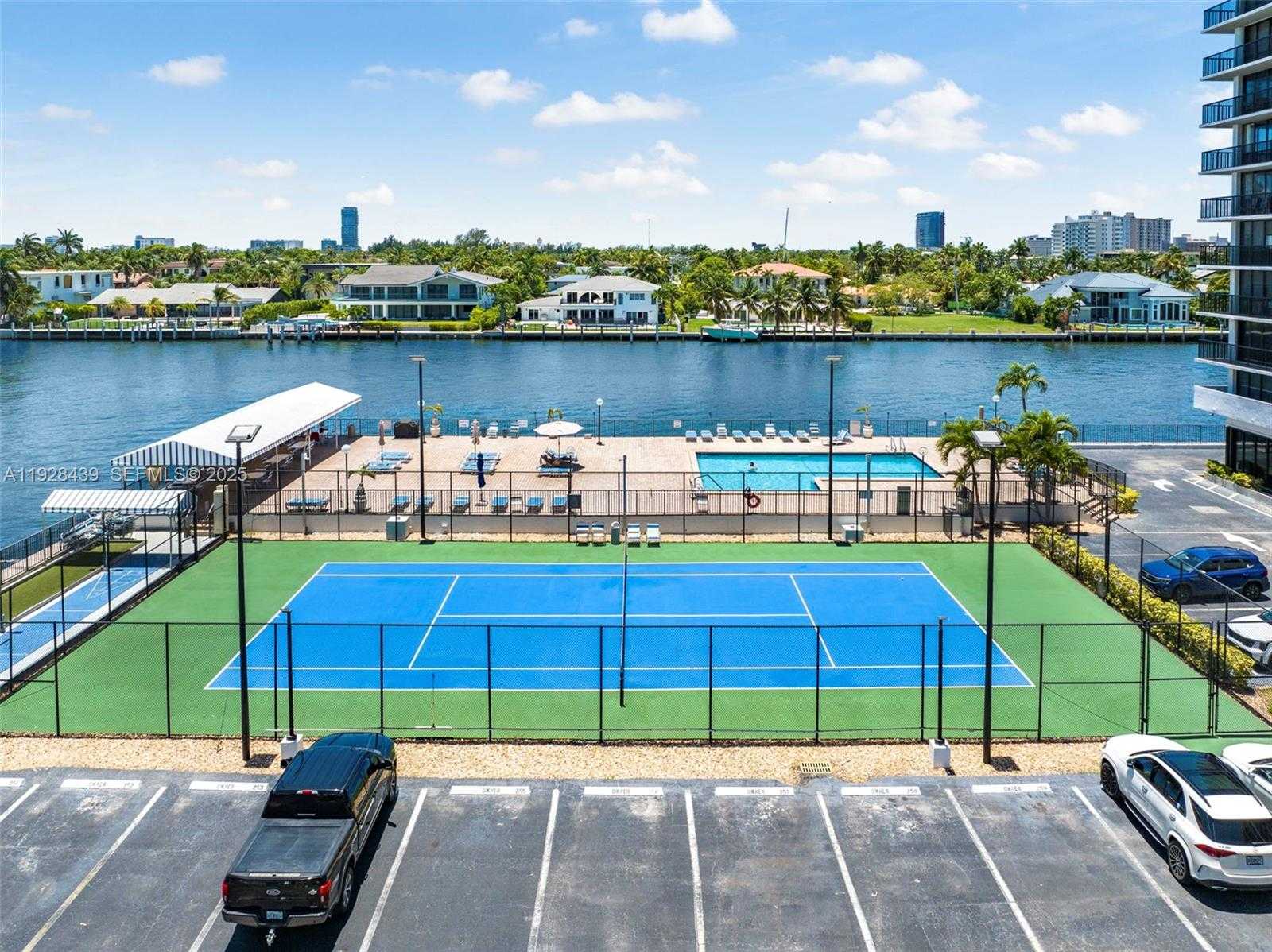Small Image of 2017 SOUTH OCEAN DR #606, Hallandale Beach Number 34