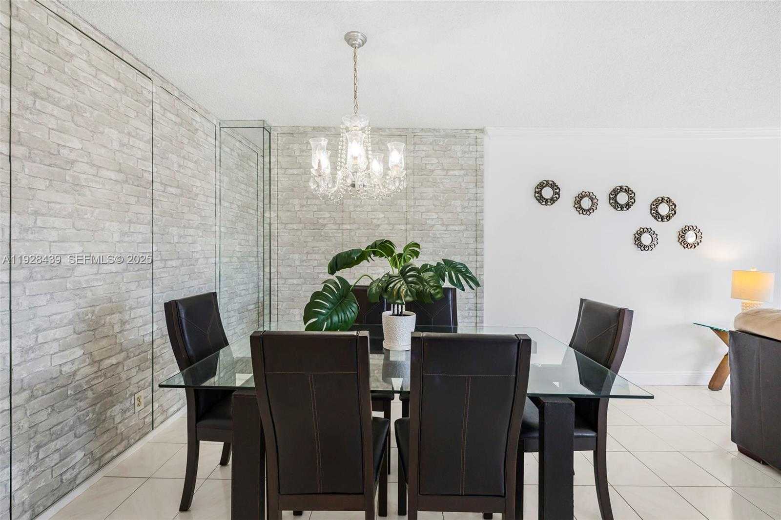 Small Image of 2017 SOUTH OCEAN DR #606, Hallandale Beach Number 7