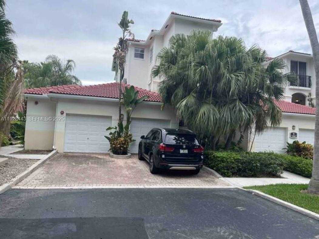 Small Image of 3205 NORTH EAST 184TH ST #9302, Aventura Number 1