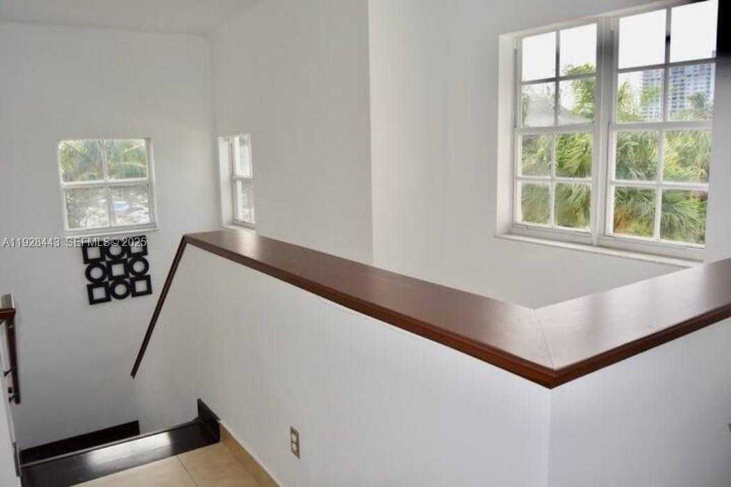 Small Image of 3205 NORTH EAST 184TH ST #9302, Aventura Number 4