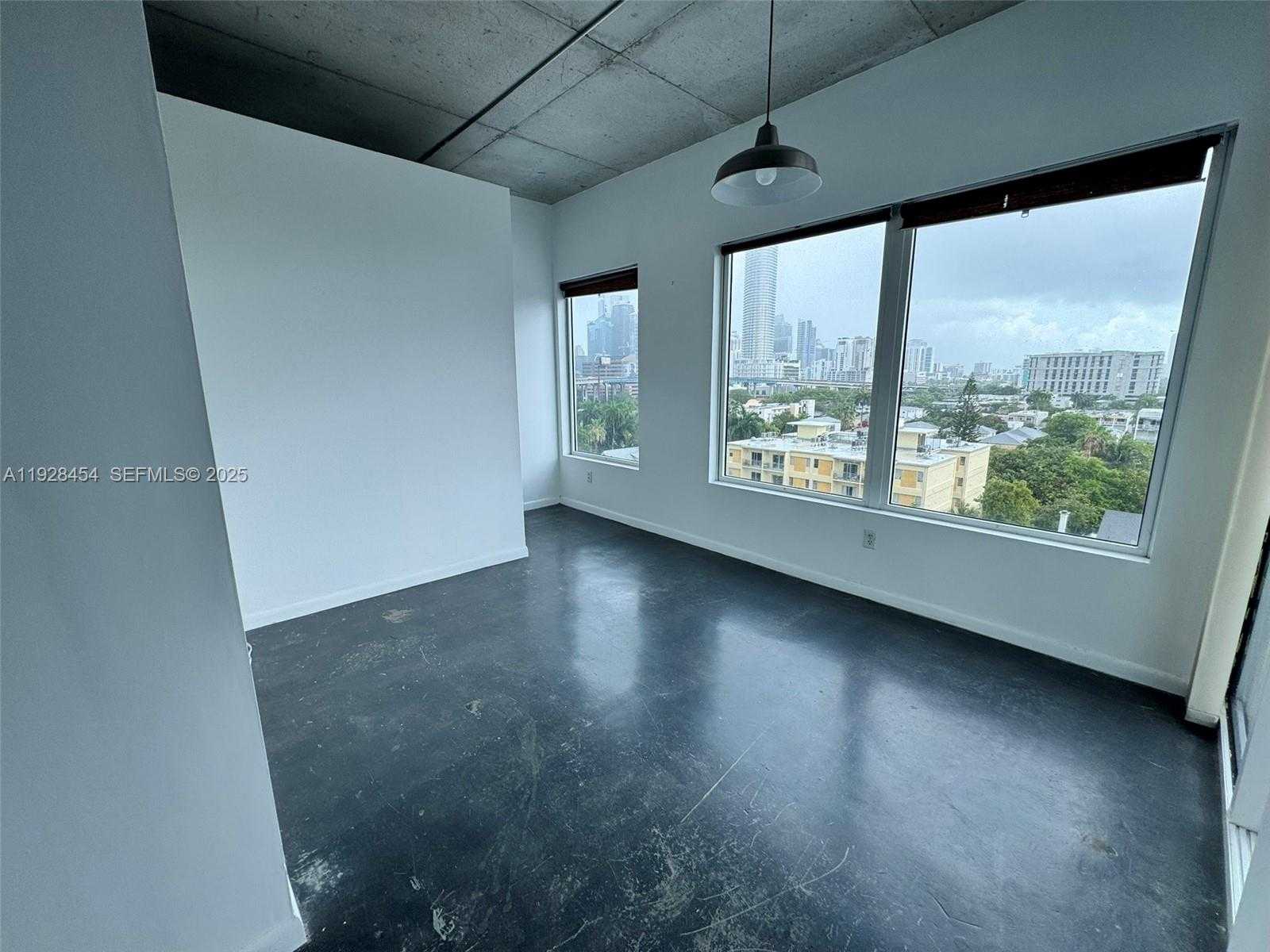 Small Image of 10 SOUTH WEST SOUTH RIVER DR #812, Miami Number 14