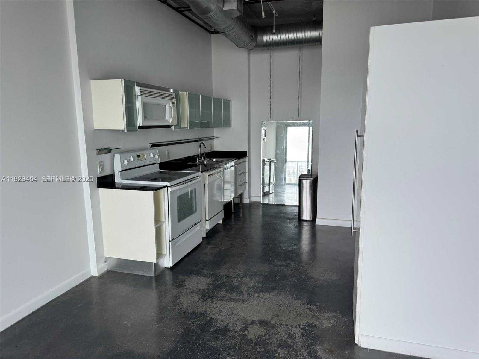 Small Image of 10 SOUTH WEST SOUTH RIVER DR #812, Miami Number 6