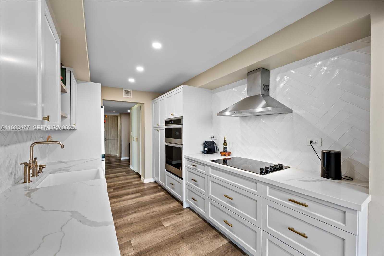 Small Image of 1915 BRICKELL AVE #1001, Miami Number 13