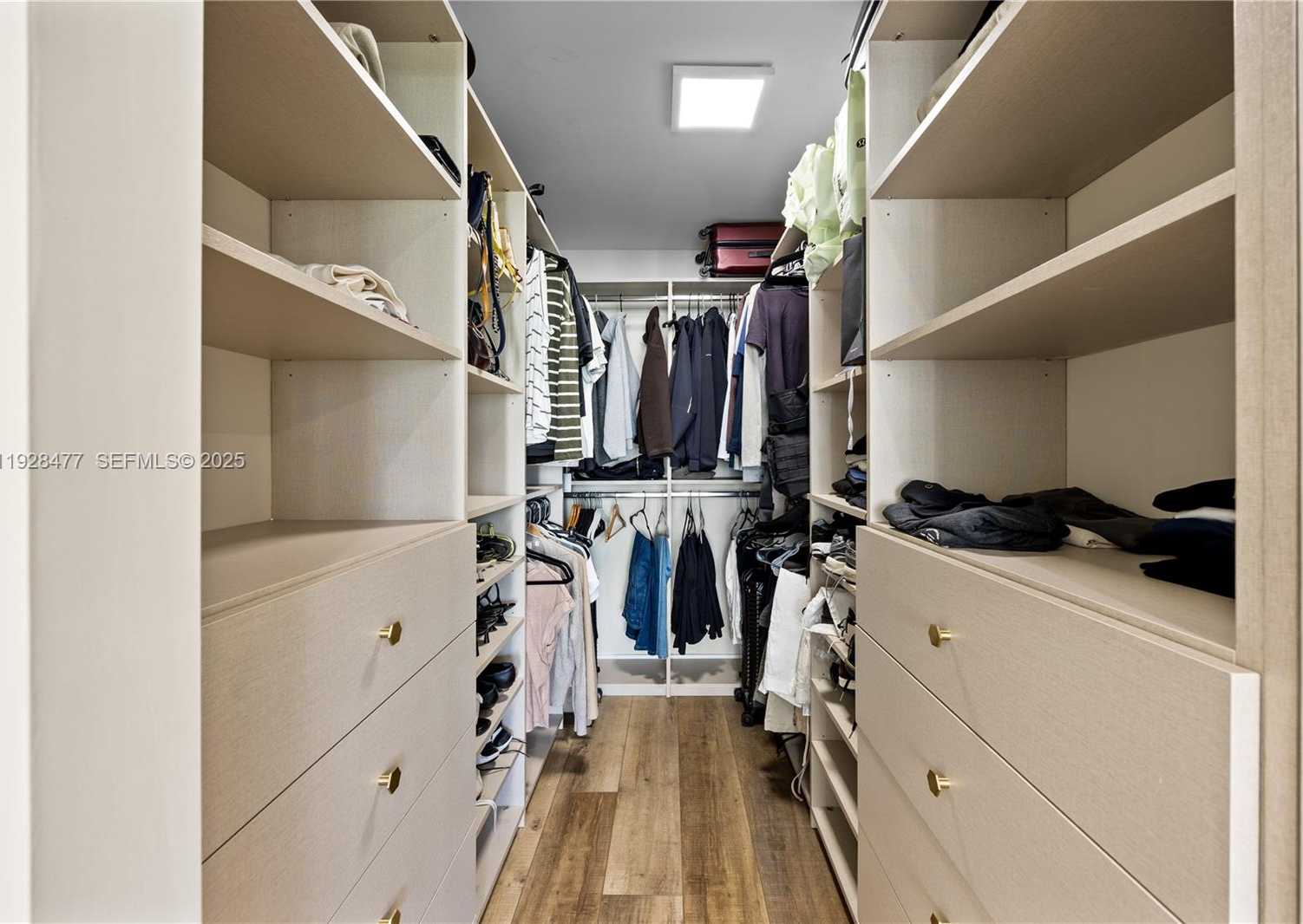 Small Image of 1915 BRICKELL AVE #1001, Miami Number 20