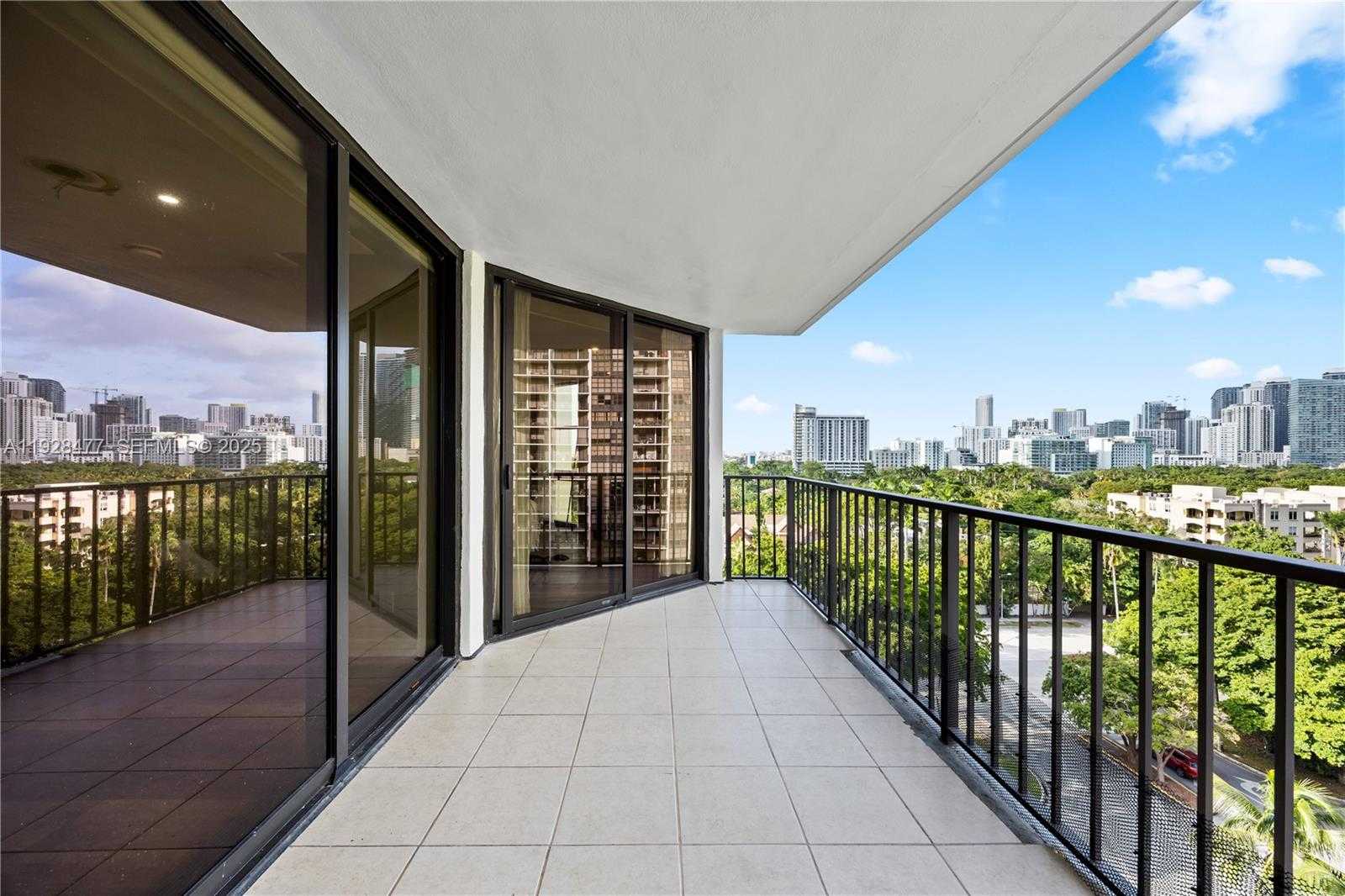 Small Image of 1915 BRICKELL AVE #1001, Miami Number 33