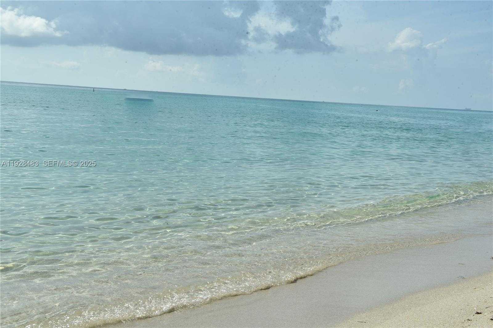 Small Image of 16001 COLLINS AVE #2302, Sunny Isles Beach Number 22