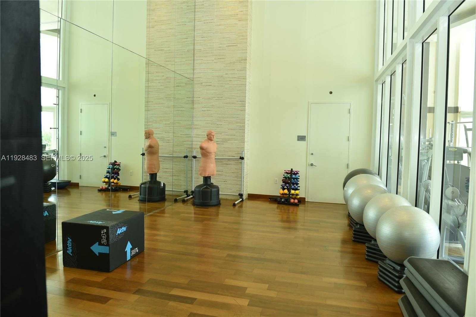 Small Image of 16001 COLLINS AVE #2302, Sunny Isles Beach Number 25