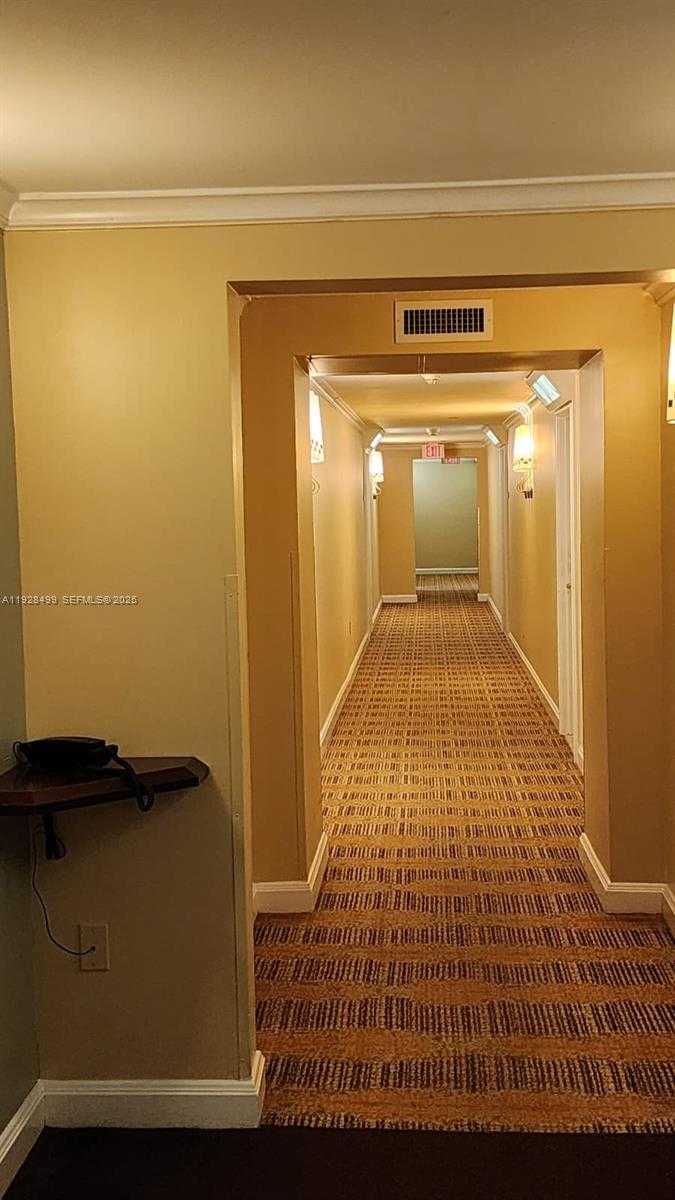 Small Image of 2951 SOUTH BAYSHORE DR #1012, Miami Number 28