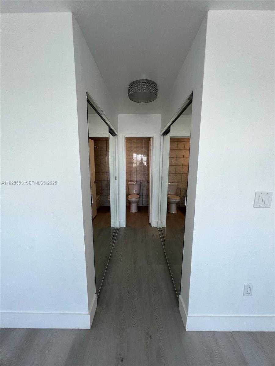 Small Image of 1865 79TH ST CSWY #12I, North Bay Village Number 13