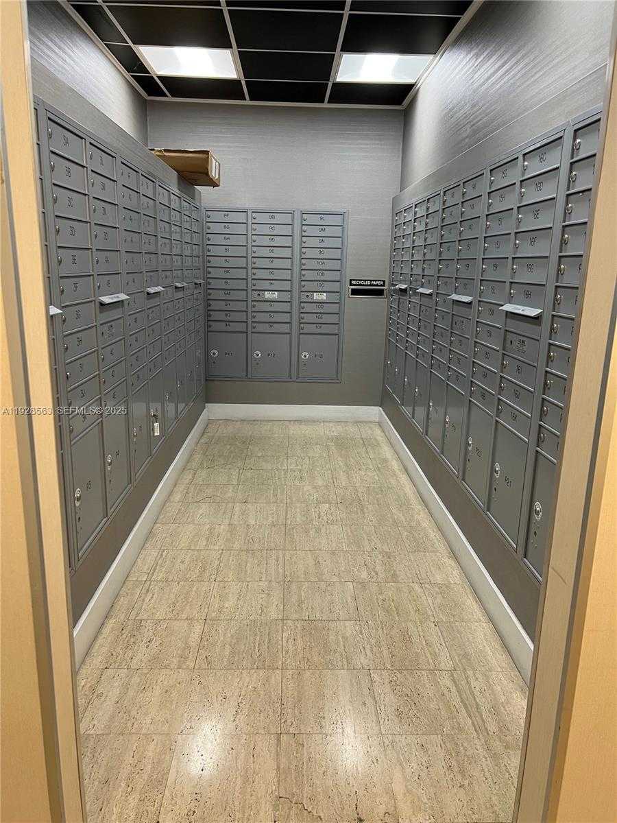 Small Image of 1865 79TH ST CSWY #12I, North Bay Village Number 19