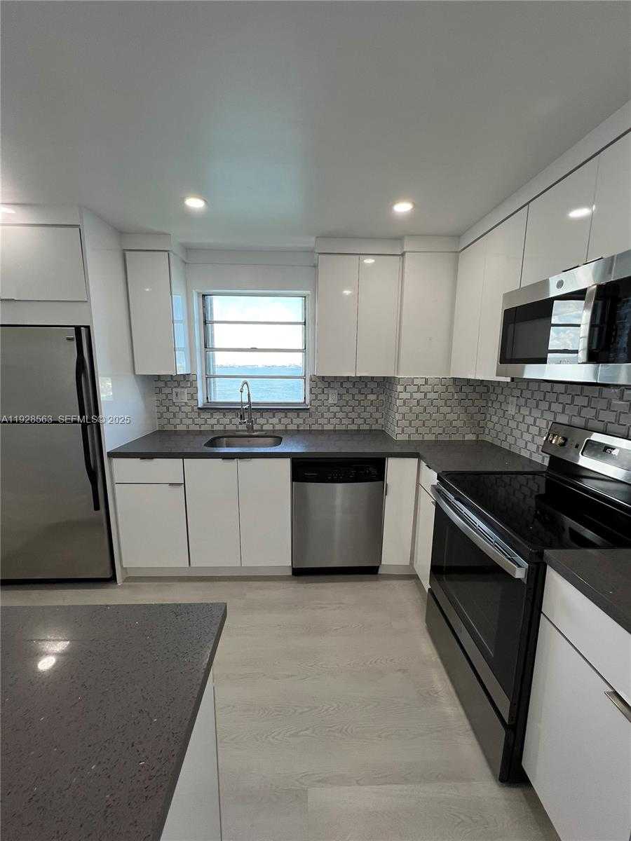 Small Image of 1865 79TH ST CSWY #12I, North Bay Village Number 9