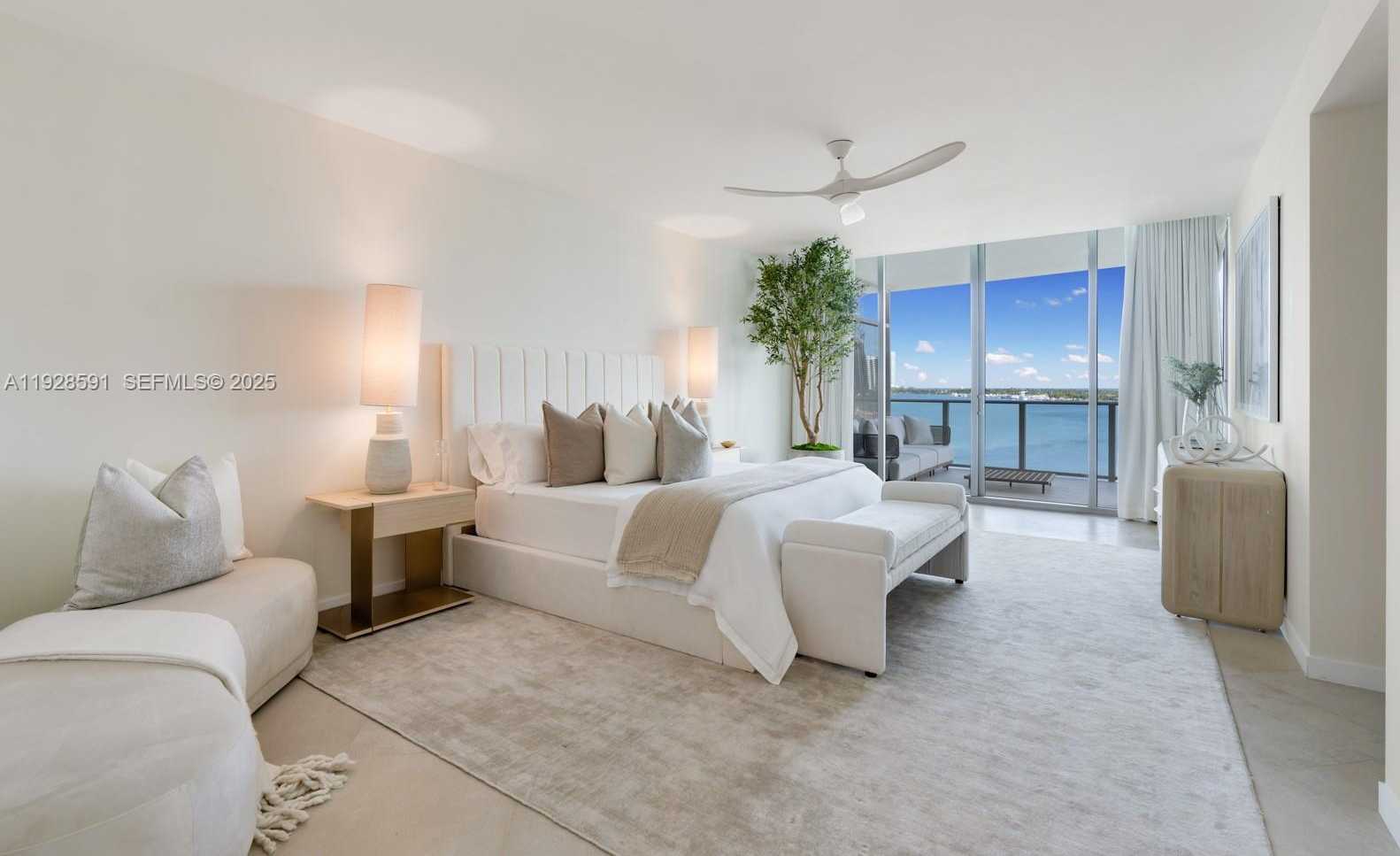 Imagen de Pequeño Objeto