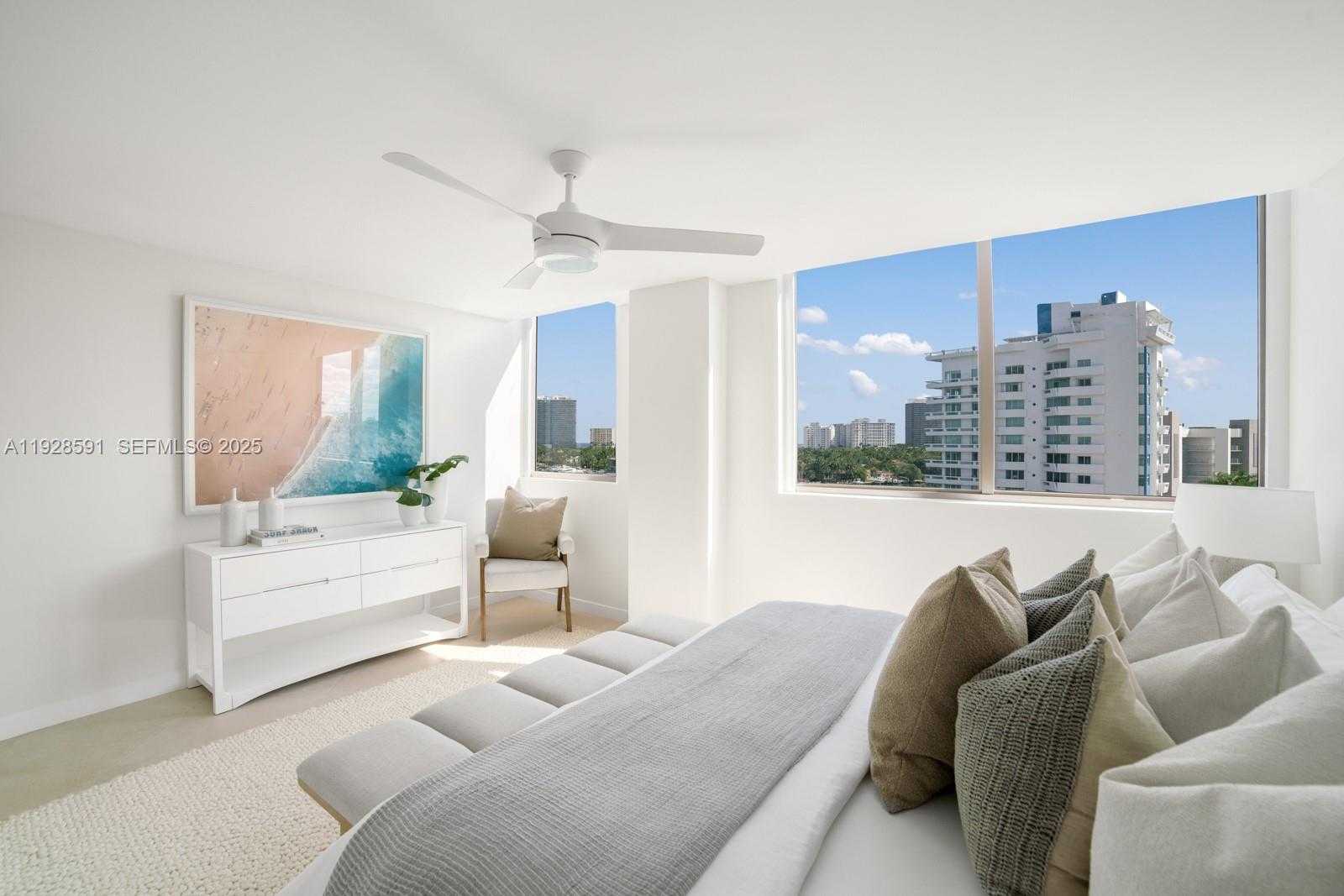 Imagen de Pequeño Objeto