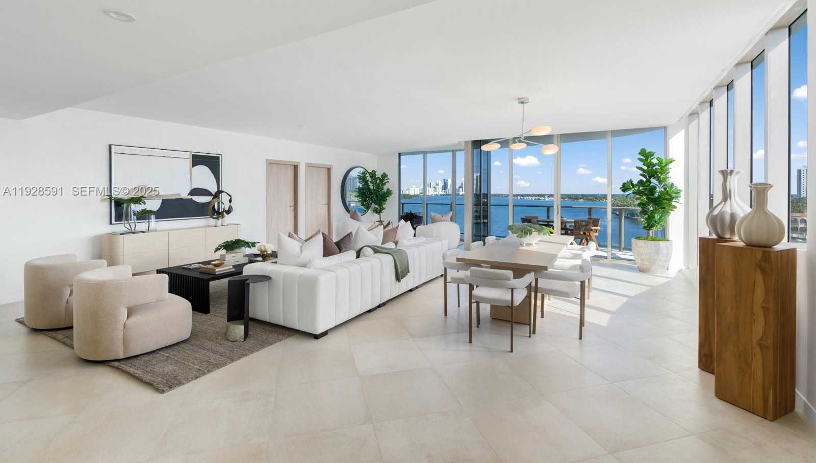 Imagen de Pequeño Objeto