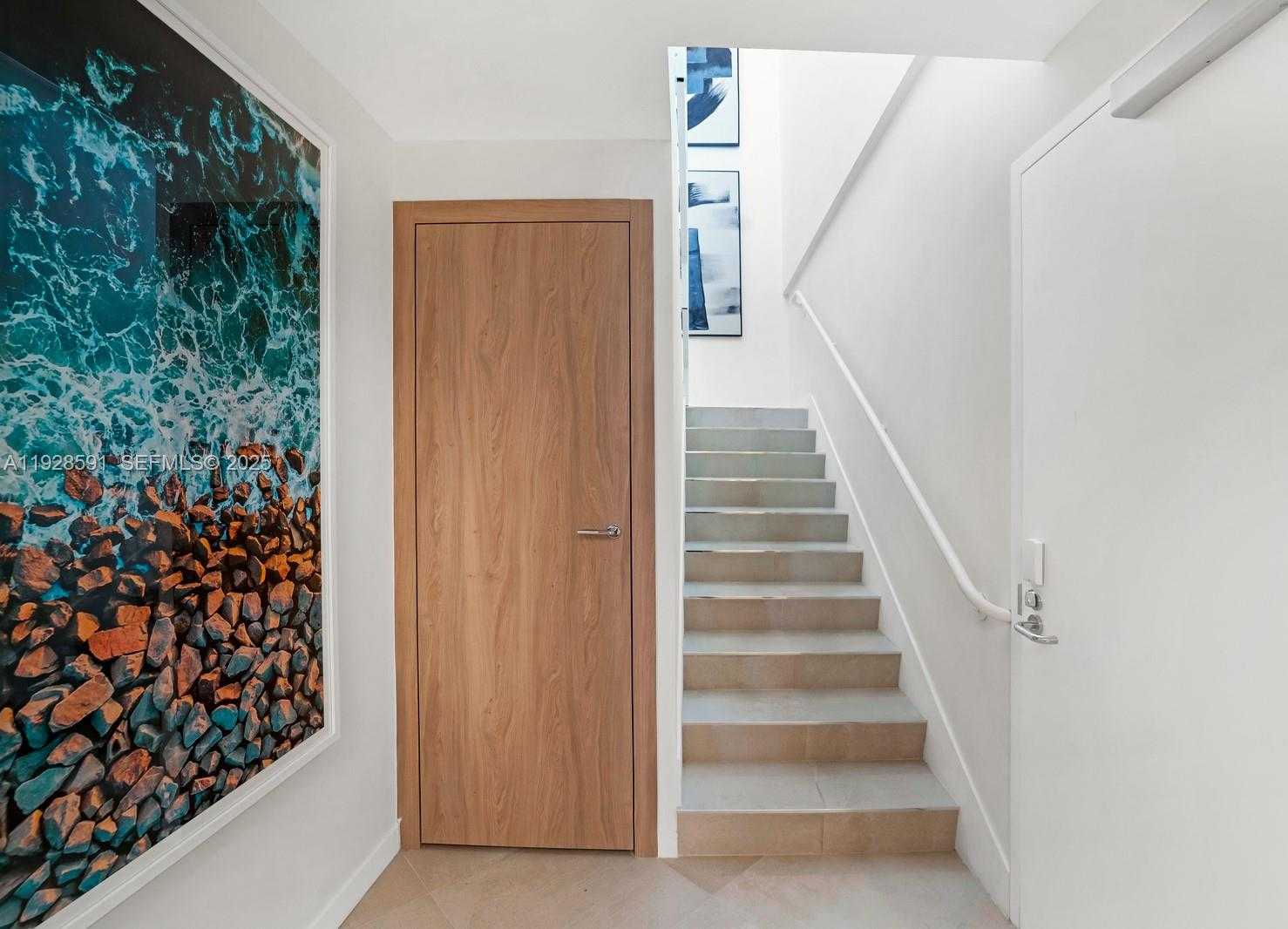 Imagen de Pequeño Objeto