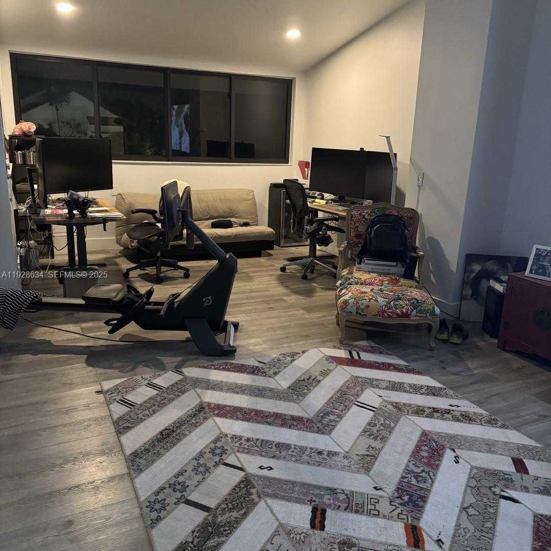 Small Image of 2000 SOUTH BAYSHORE DR #46, Miami Number 15