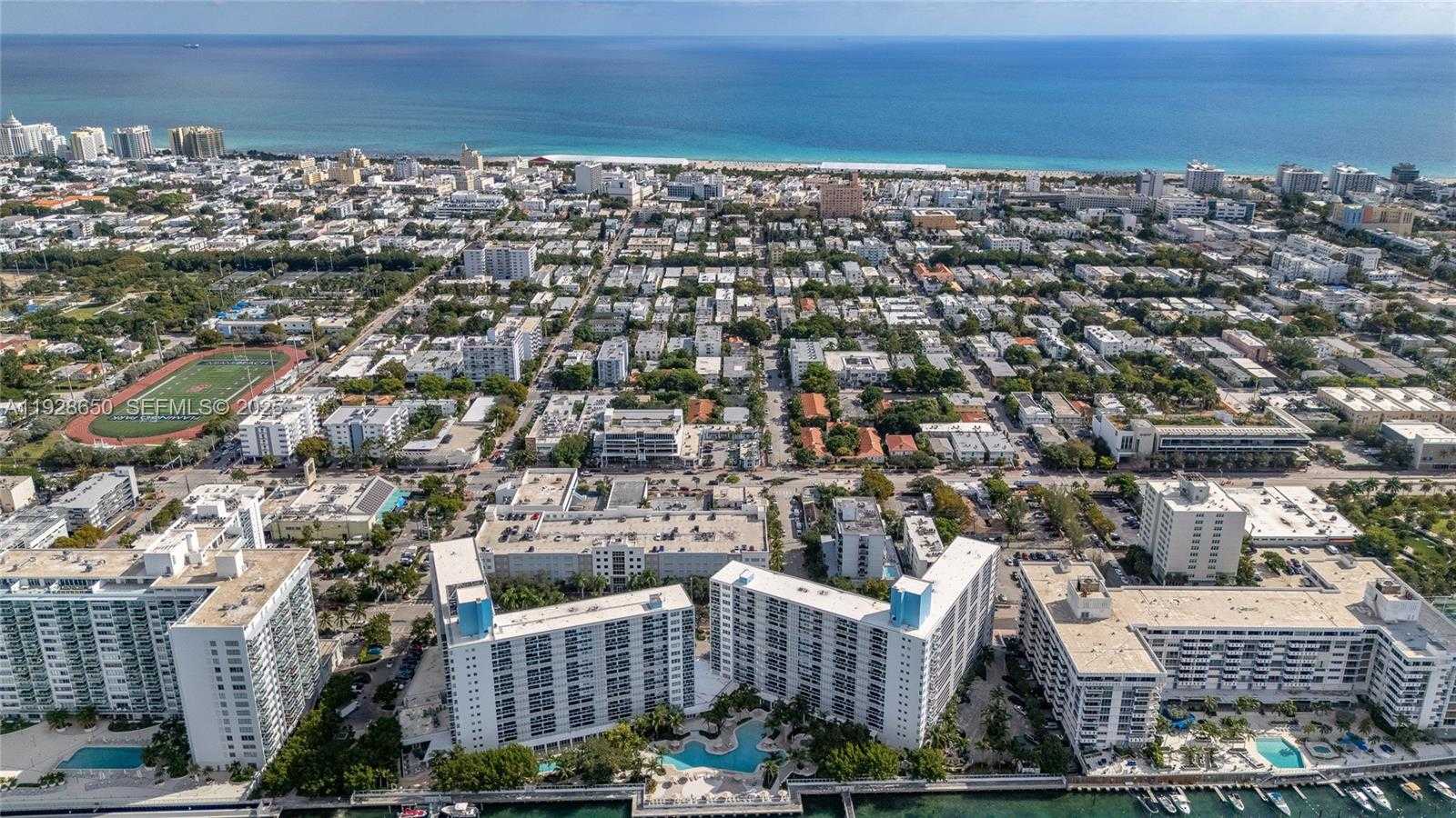 Small Image of 899 WEST AVE #7E, Miami Beach Number 19