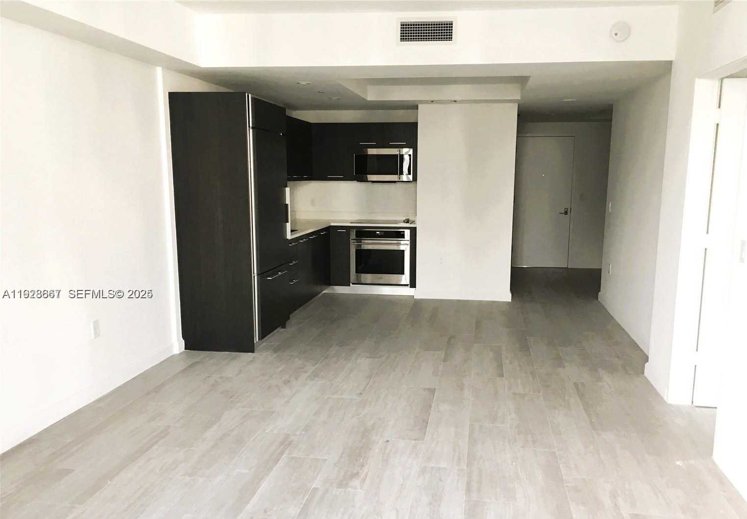 Small Image of 45 SOUTH WEST 9TH ST #2805, Miami Number 12