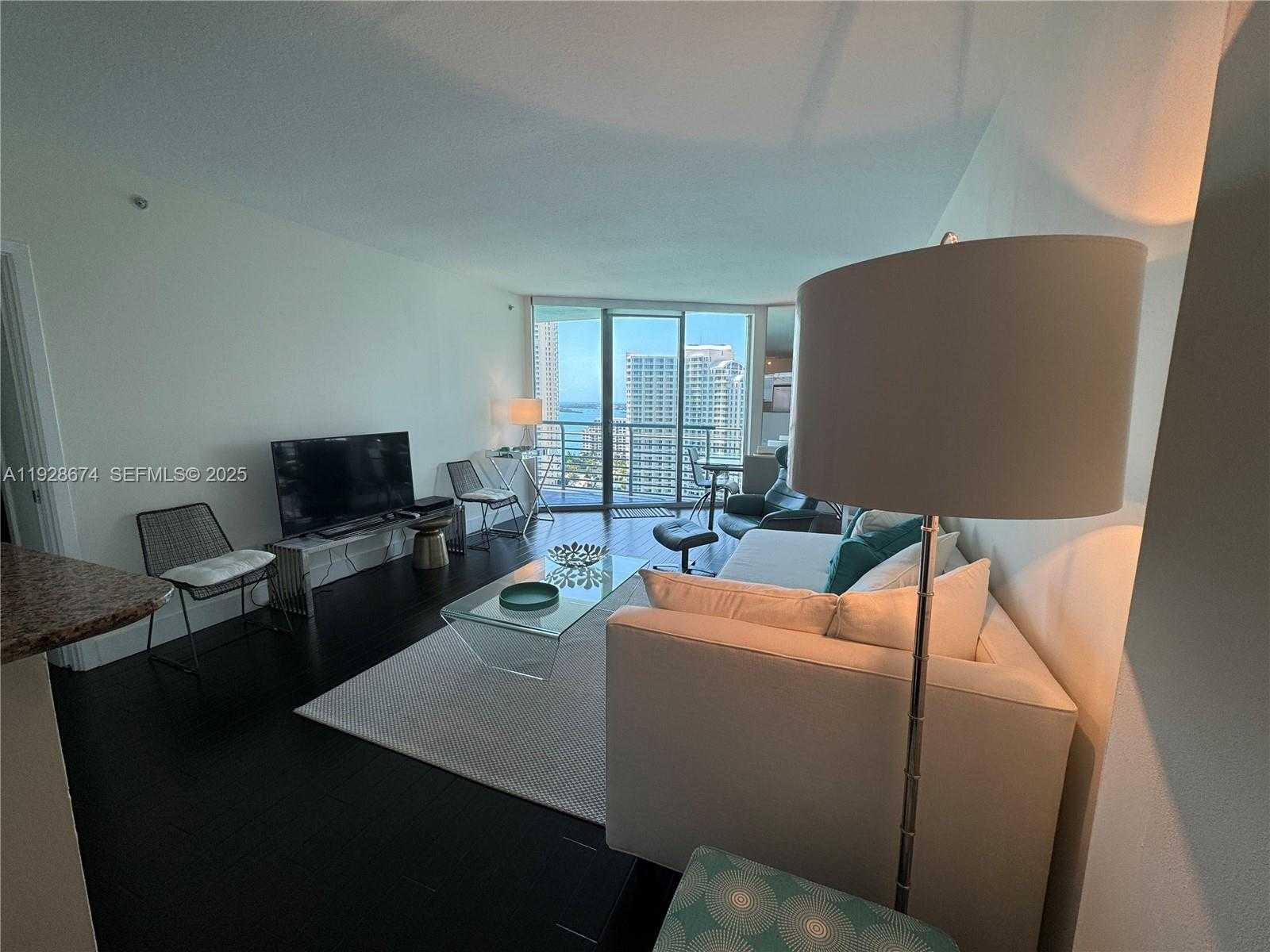 Small Image of 335 SOUTH BISCAYNE BLVD #2403, Miami Number 7