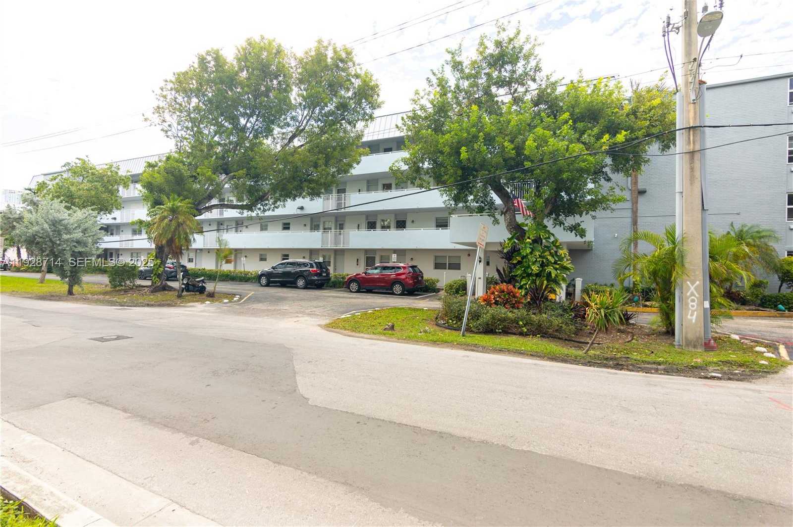 Small Image of 3600 NORTH EAST 170TH ST #308, North Miami Beach Number 28