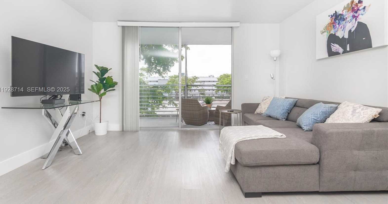 Small Image of 3600 NORTH EAST 170TH ST #308, North Miami Beach Number 3