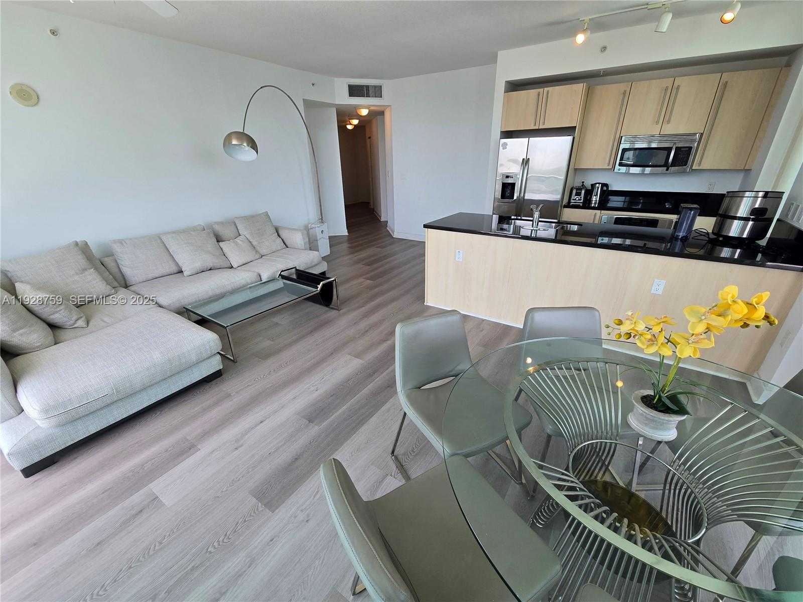 Small Image of 79 SOUTH WEST 12TH ST #1701-S, Miami Number 5