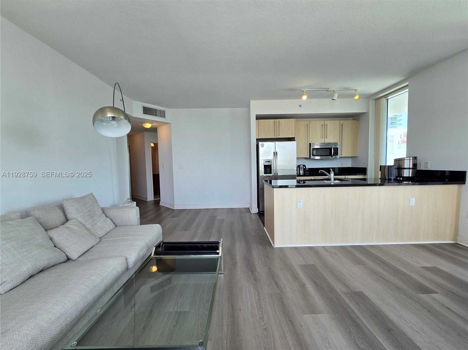 Small Image of 79 SOUTH WEST 12TH ST #1701-S, Miami Number 7