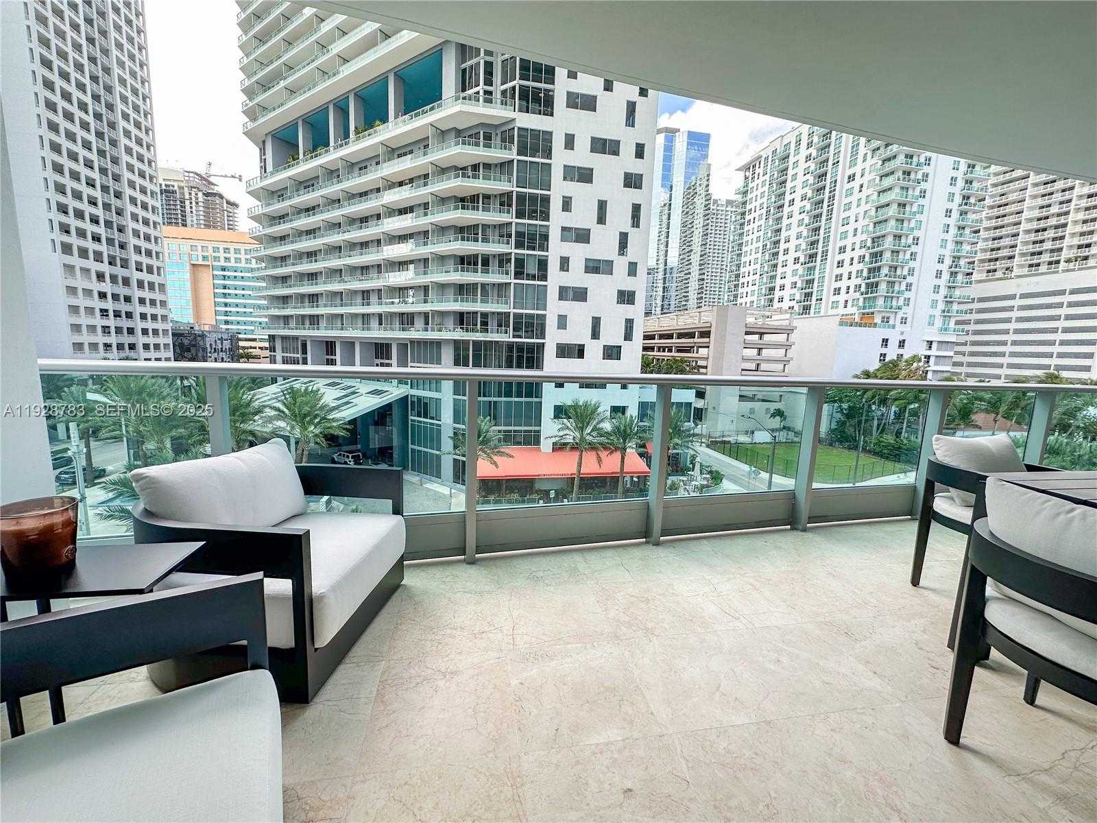 Small Image of 1331 BRICKELL BAY DR #506, Miami Number 18