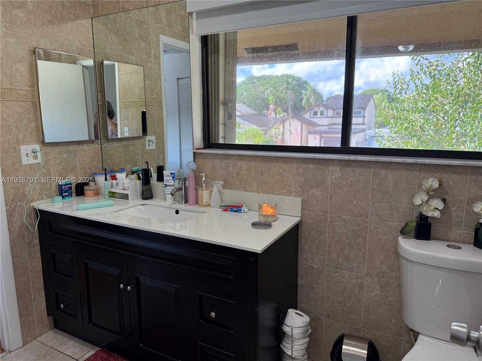 Small Image of 9525 SOUTH WEST 148TH AVE CIR, Miami Number 17