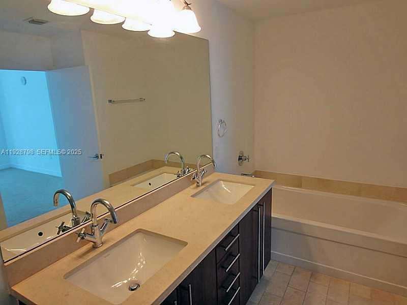 Small Image of 1111 SOUTH WEST 1ST AVE #1123N, Miami Number 11