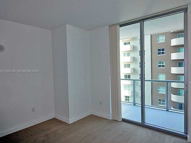 Small Image of 1111 SOUTH WEST 1ST AVE #1123N, Miami Number 8