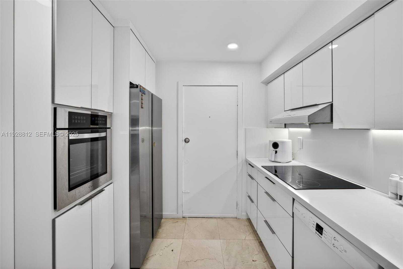 Small Image of 9250 WEST BAY HARBOR DR #5D, Bay Harbor Islands Number 23