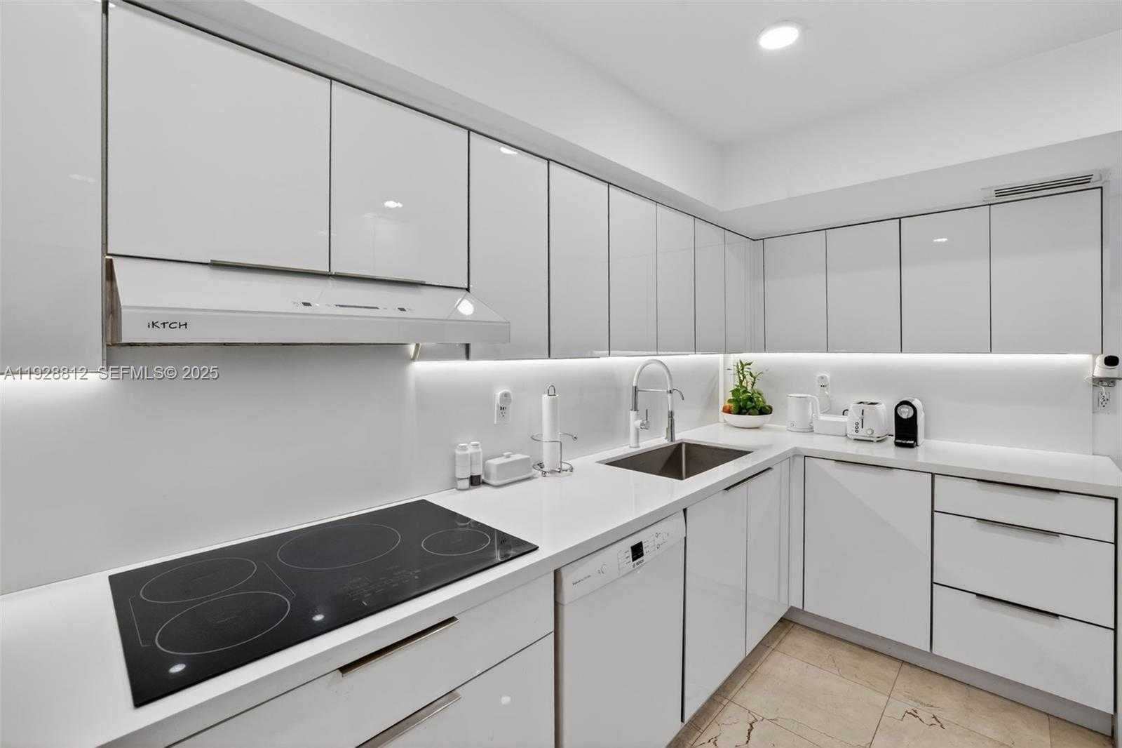 Small Image of 9250 WEST BAY HARBOR DR #5D, Bay Harbor Islands Number 27