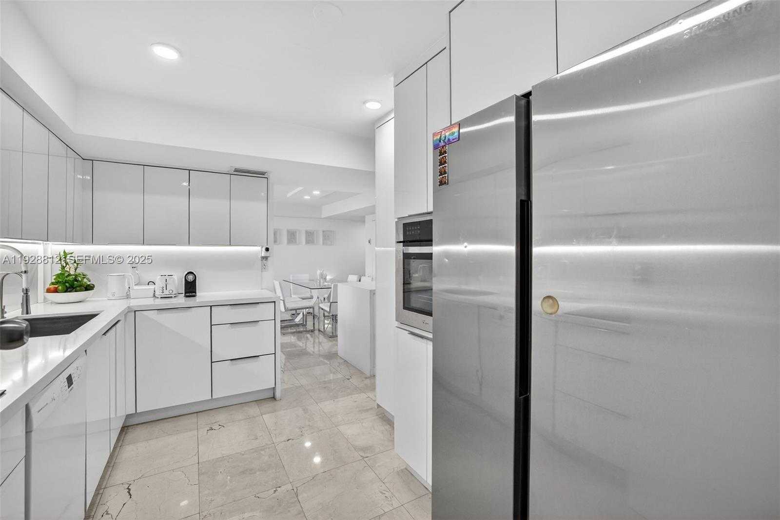 Small Image of 9250 WEST BAY HARBOR DR #5D, Bay Harbor Islands Number 29