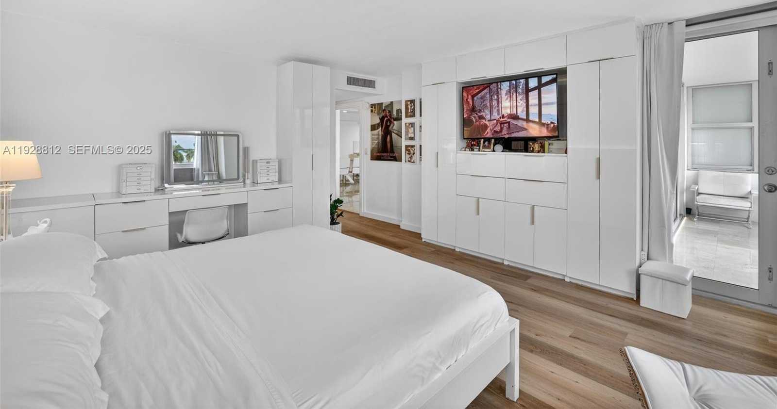 Small Image of 9250 WEST BAY HARBOR DR #5D, Bay Harbor Islands Number 44