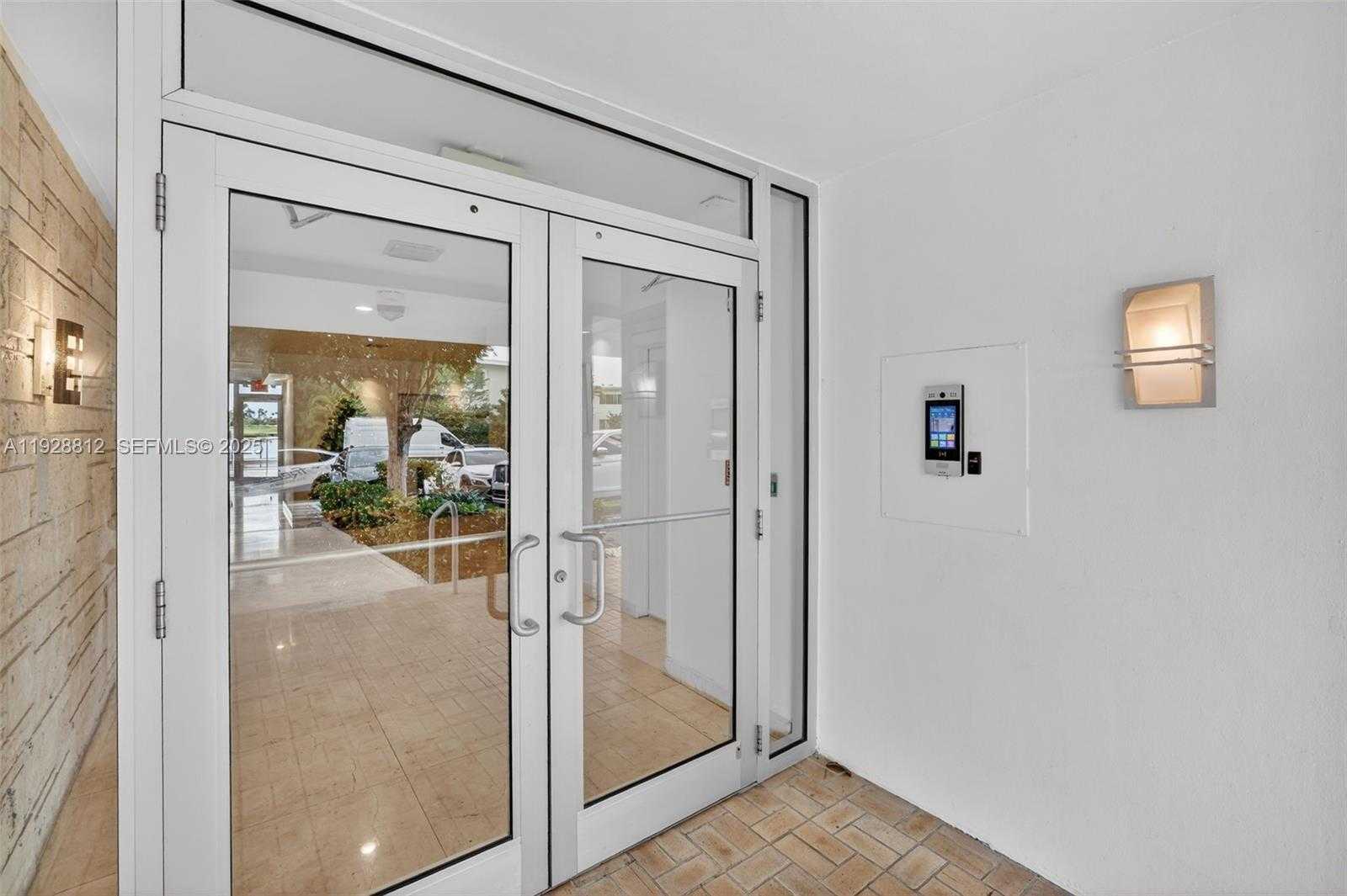 Small Image of 9250 WEST BAY HARBOR DR #5D, Bay Harbor Islands Number 61