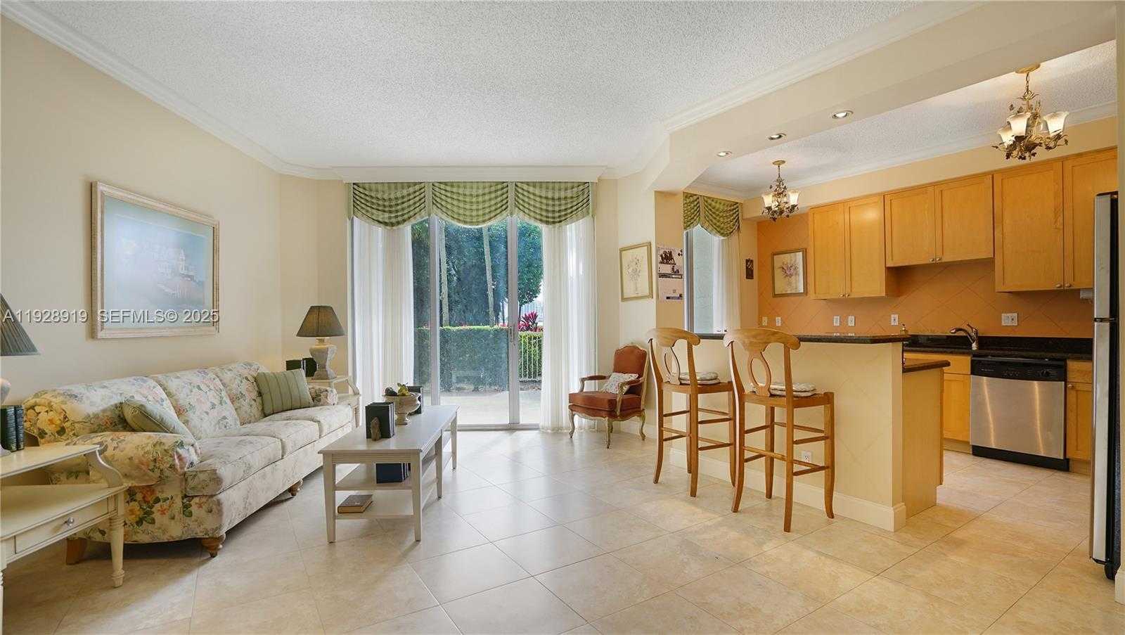 Small Image of 3600 MYSTIC POINTE DR #115, Aventura Number 10