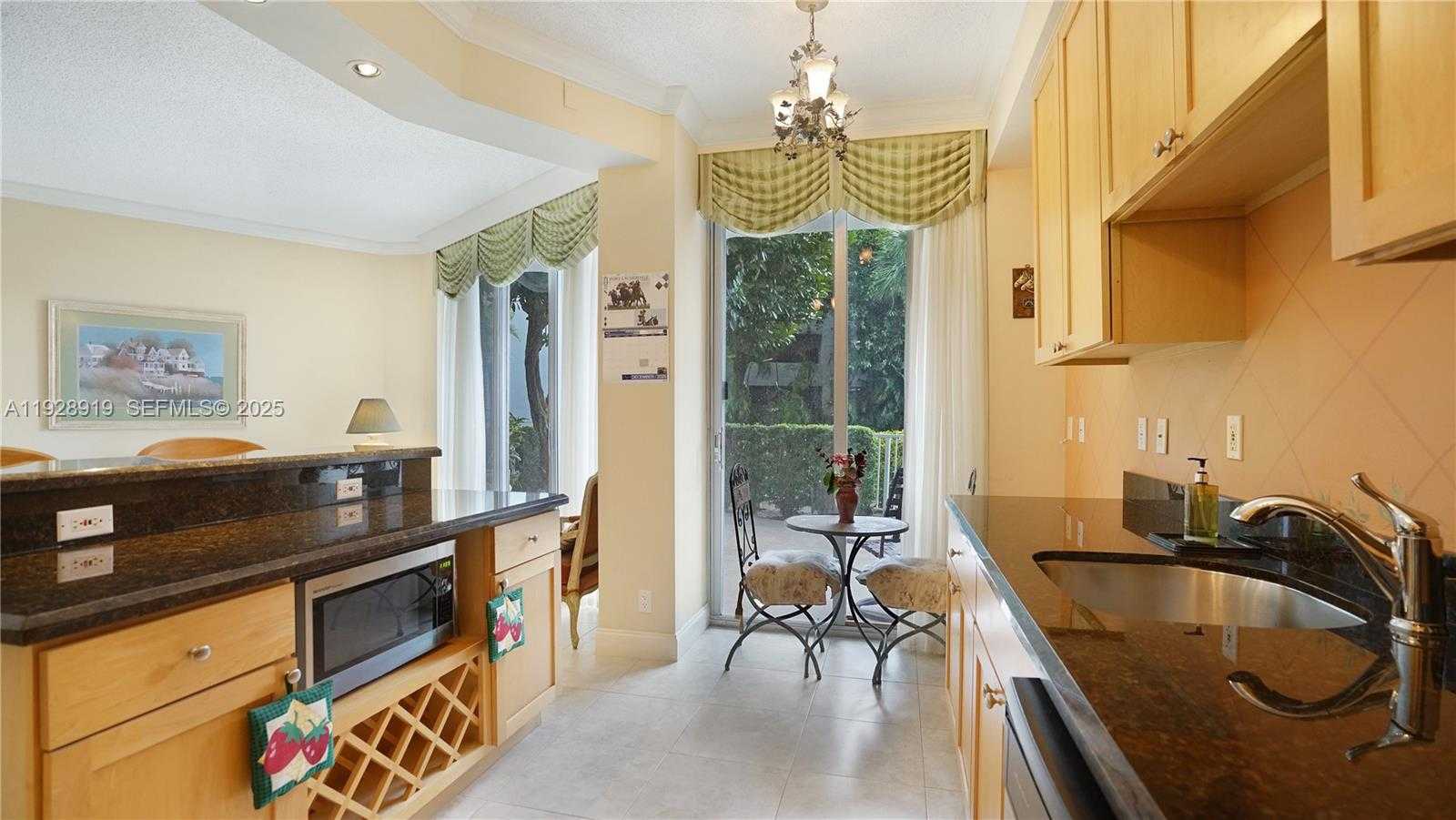 Small Image of 3600 MYSTIC POINTE DR #115, Aventura Number 13