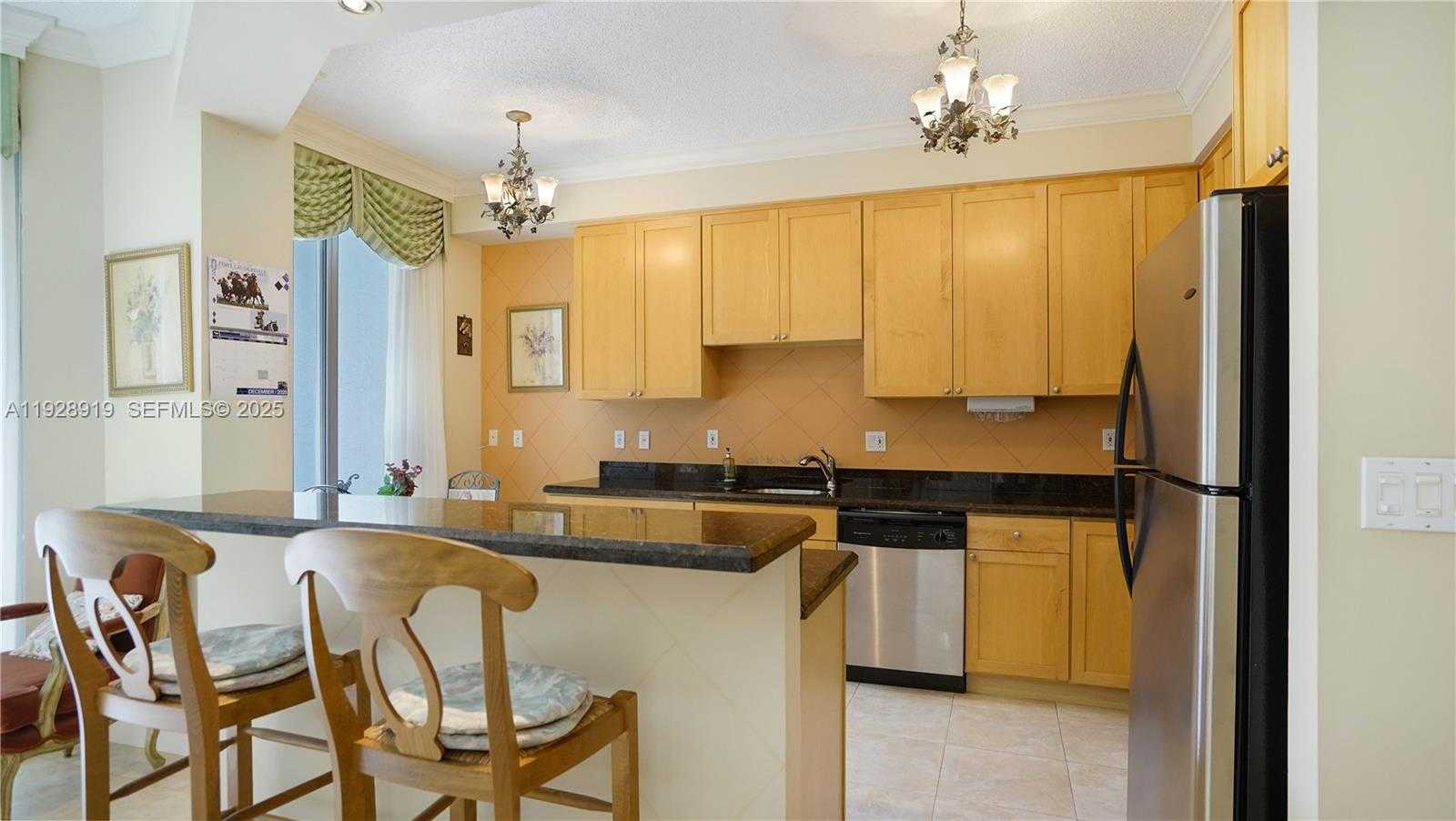 Small Image of 3600 MYSTIC POINTE DR #115, Aventura Number 16