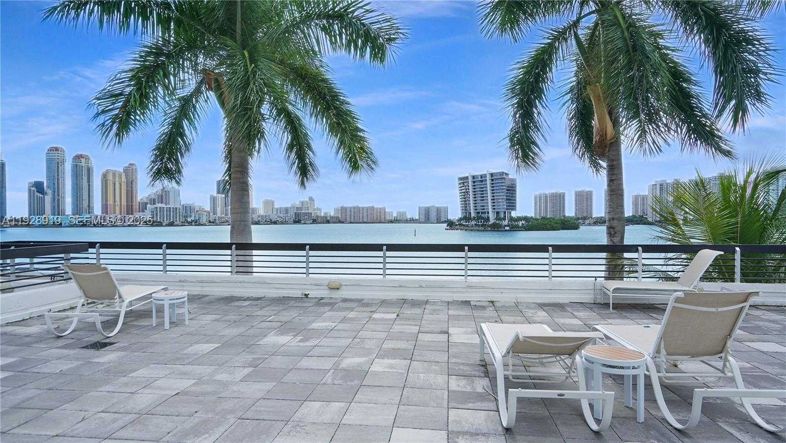 Small Image of 3600 MYSTIC POINTE DR #115, Aventura Number 17