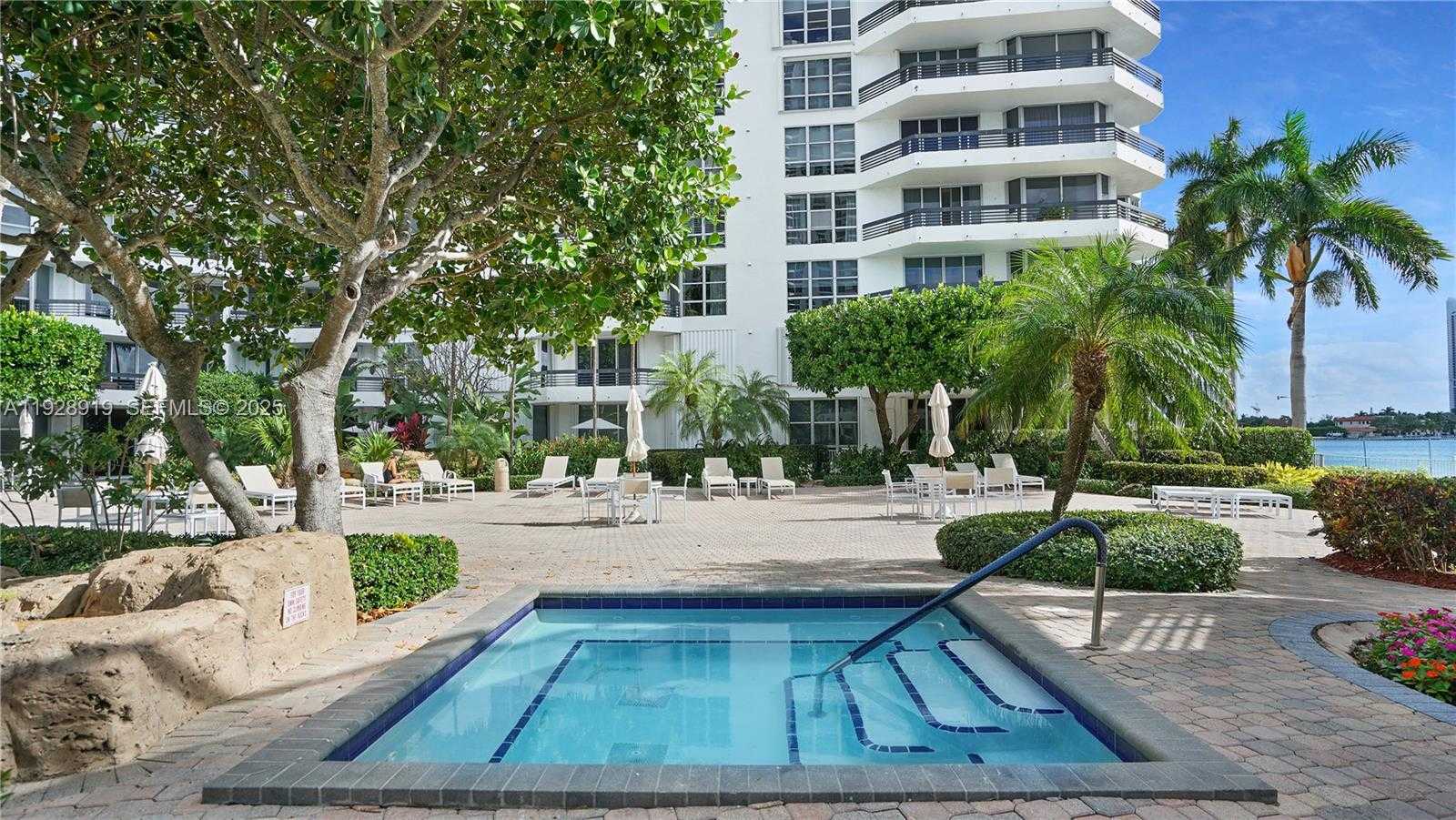 Small Image of 3600 MYSTIC POINTE DR #115, Aventura Number 28