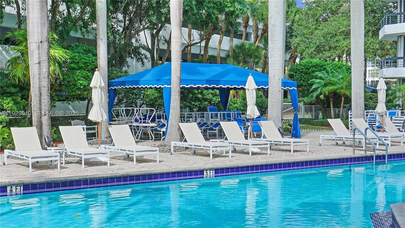 Small Image of 3600 MYSTIC POINTE DR #115, Aventura Number 29