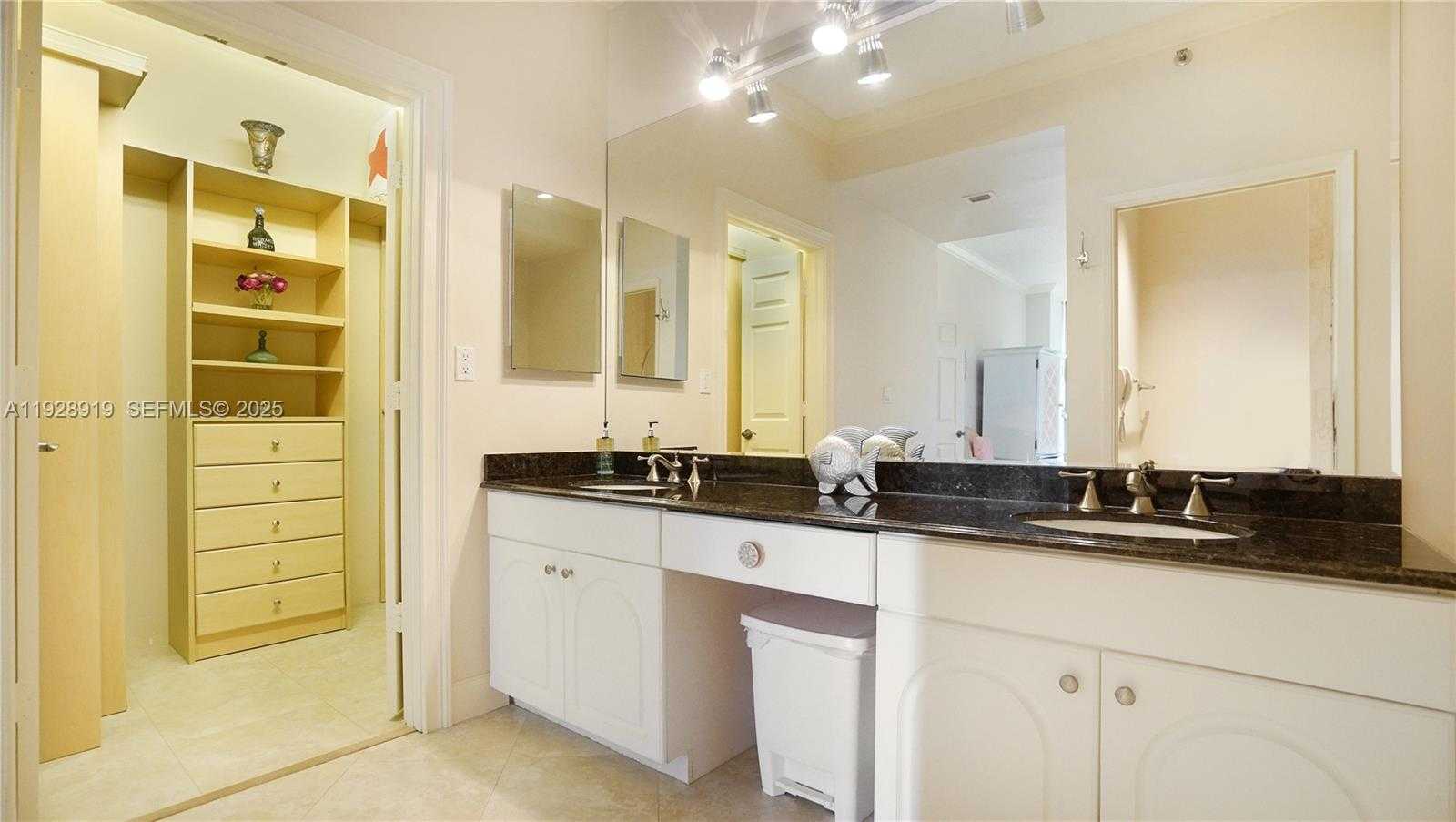 Small Image of 3600 MYSTIC POINTE DR #115, Aventura Number 51