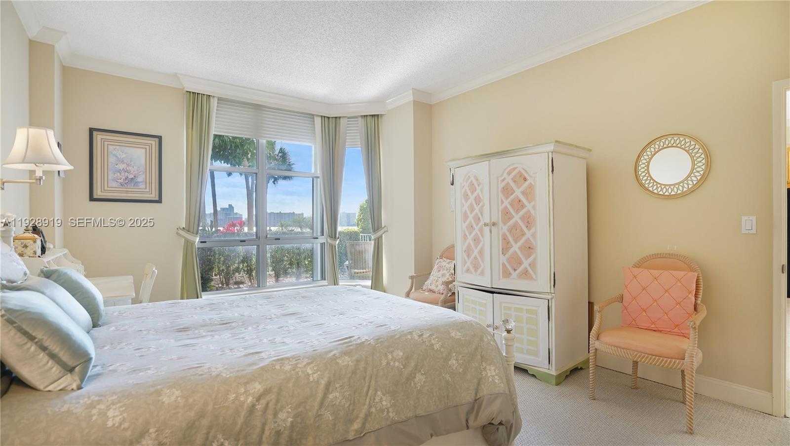 Small Image of 3600 MYSTIC POINTE DR #115, Aventura Number 62