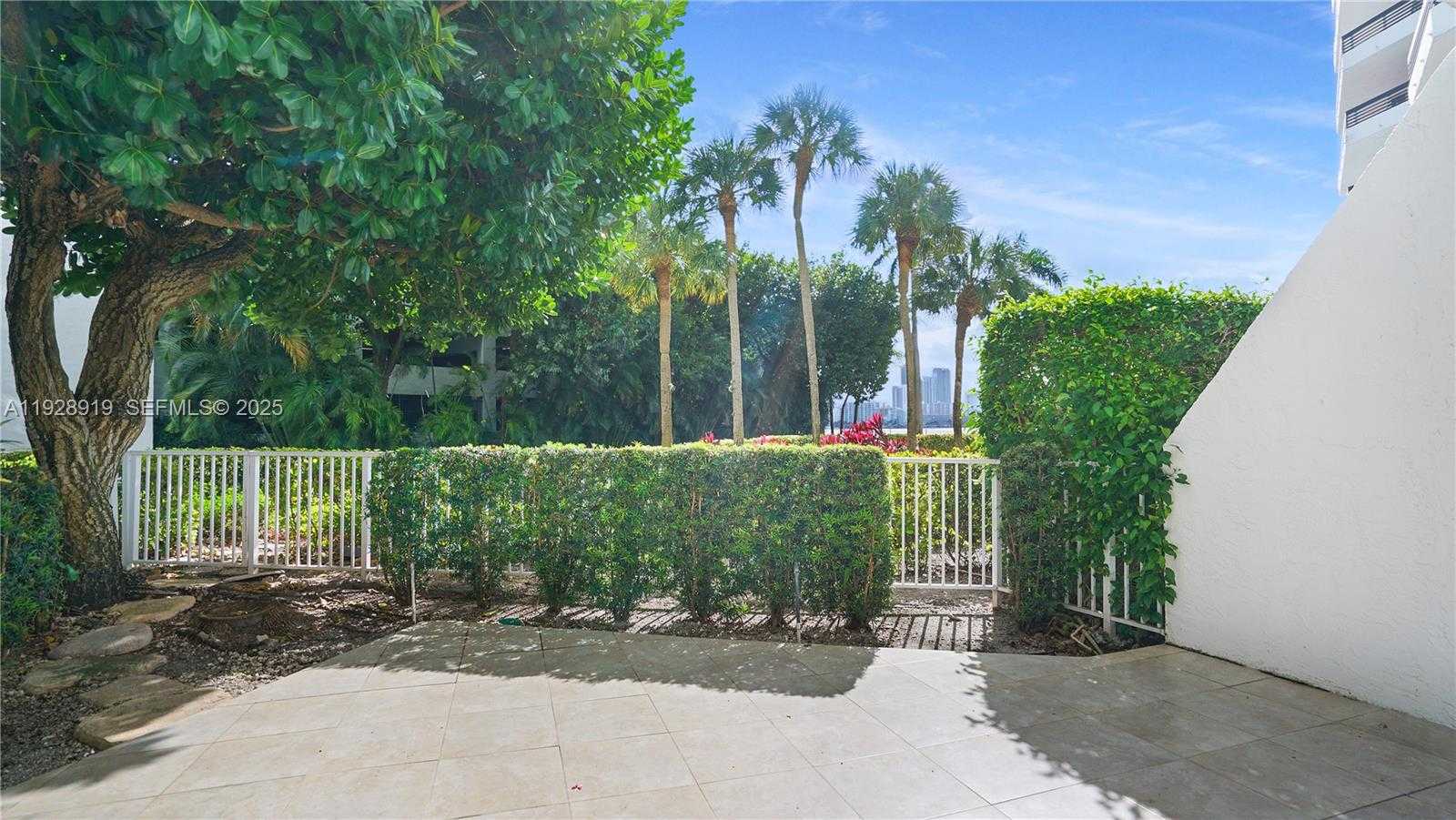 Small Image of 3600 MYSTIC POINTE DR #115, Aventura Number 8